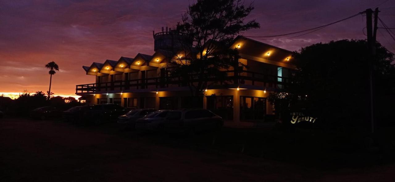 Hotel Yeruti ลาปาโลมา ภายนอก รูปภาพ