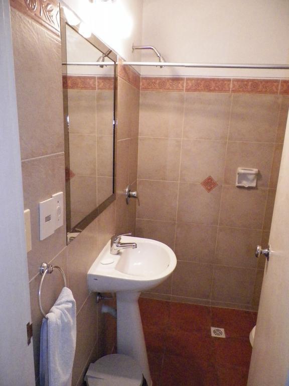 Hotel Yeruti ลาปาโลมา ภายนอก รูปภาพ
