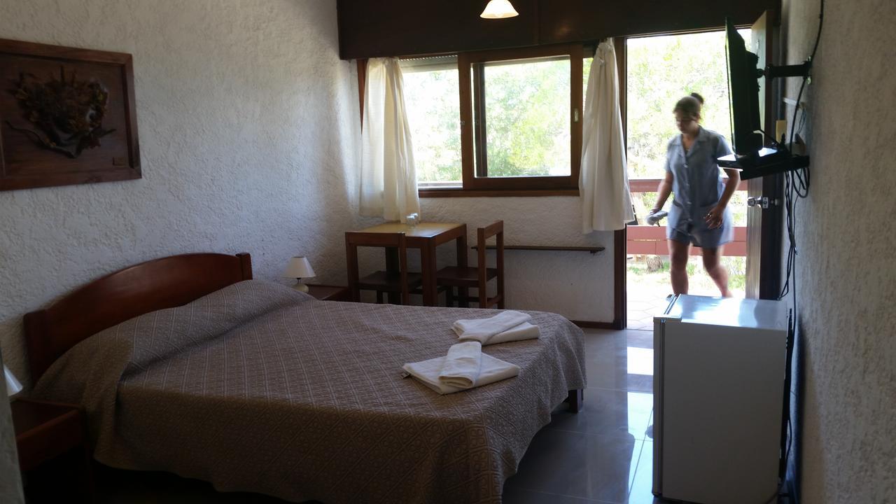 Hotel Yeruti ลาปาโลมา ภายนอก รูปภาพ