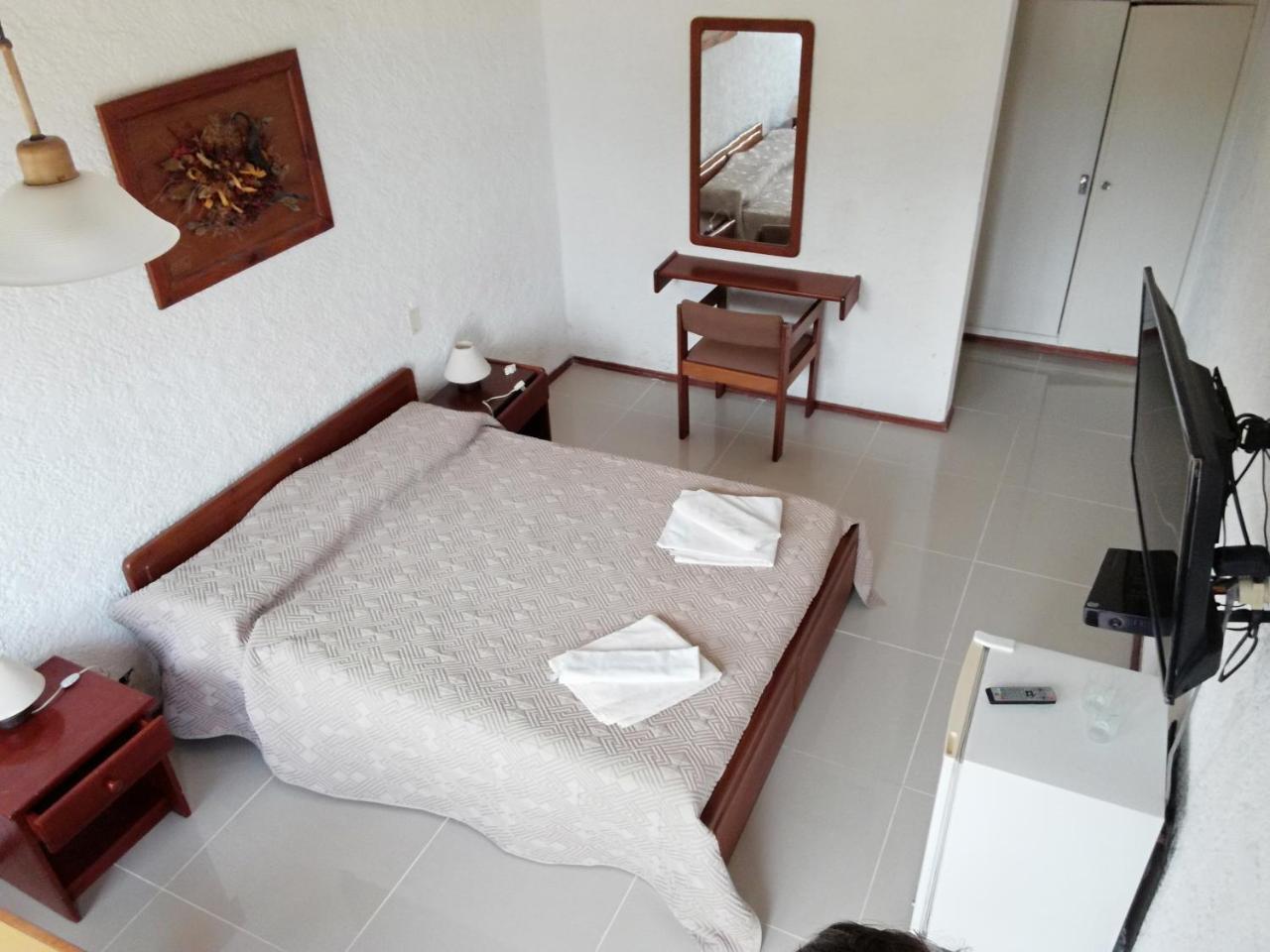 Hotel Yeruti ลาปาโลมา ภายนอก รูปภาพ